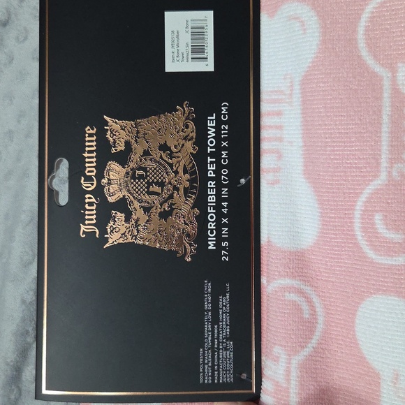 Pink Juicy Couture Dog Bone Mocrofibee Pet Towel - Picture 2 of 3